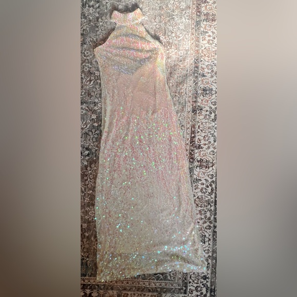 [WAYF] The Aria Sequin Mock Neck Gown - Picture 5 of 13